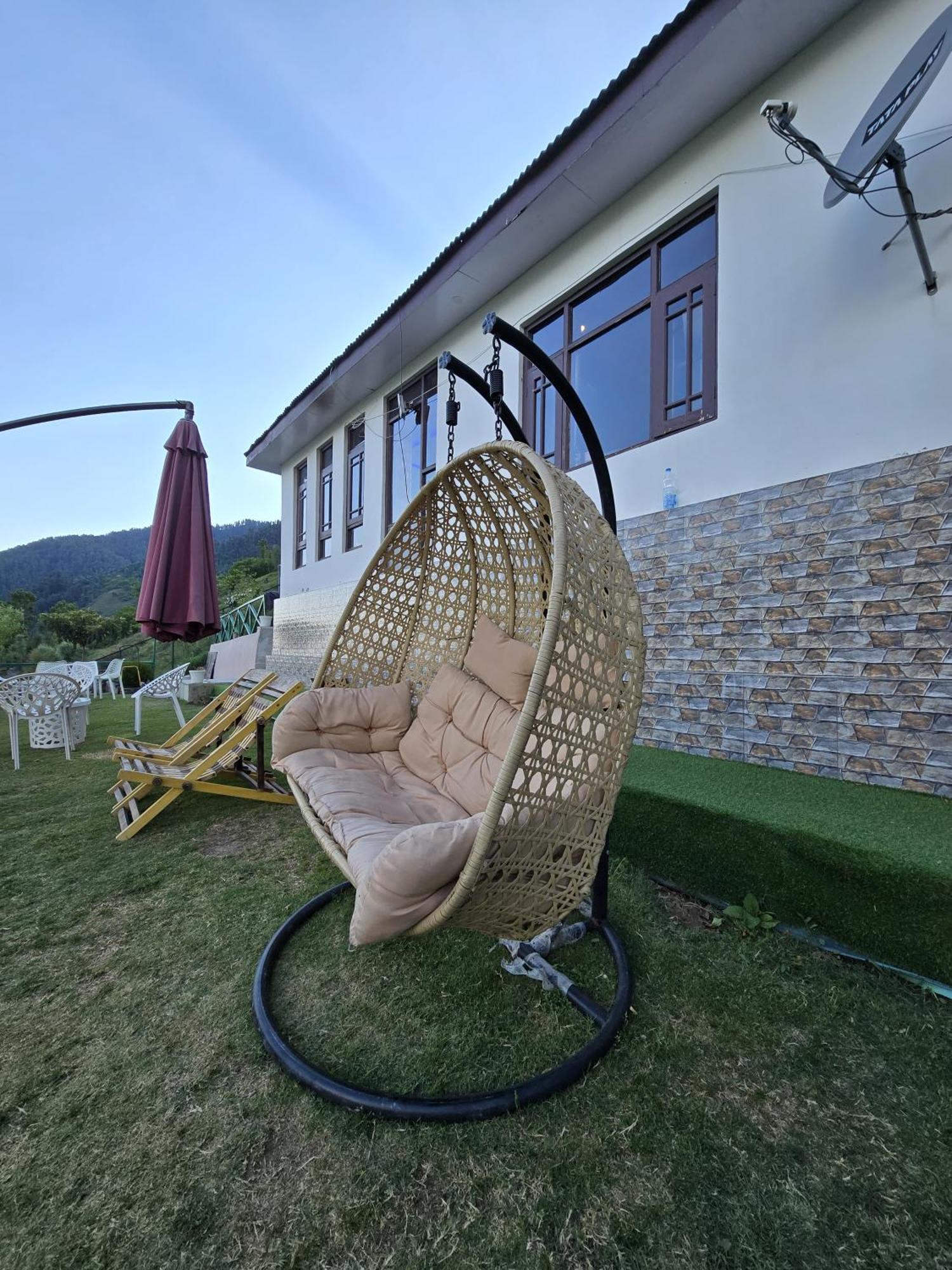 Cliff Cottage Pahalgam, Kashmir Batakut 외부 사진