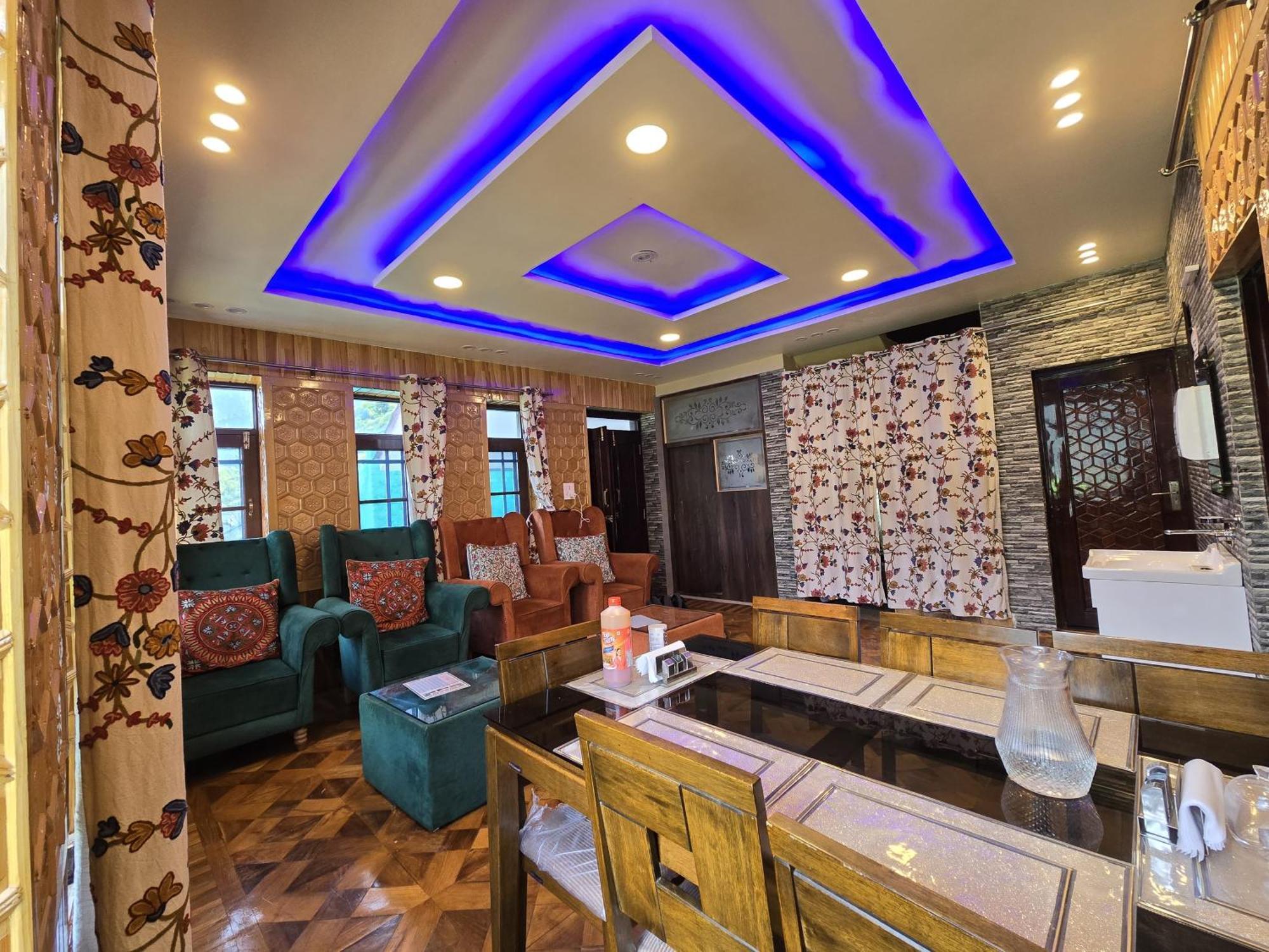 Cliff Cottage Pahalgam, Kashmir Batakut 외부 사진