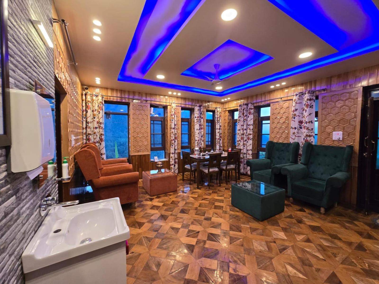 Cliff Cottage Pahalgam, Kashmir Batakut 외부 사진